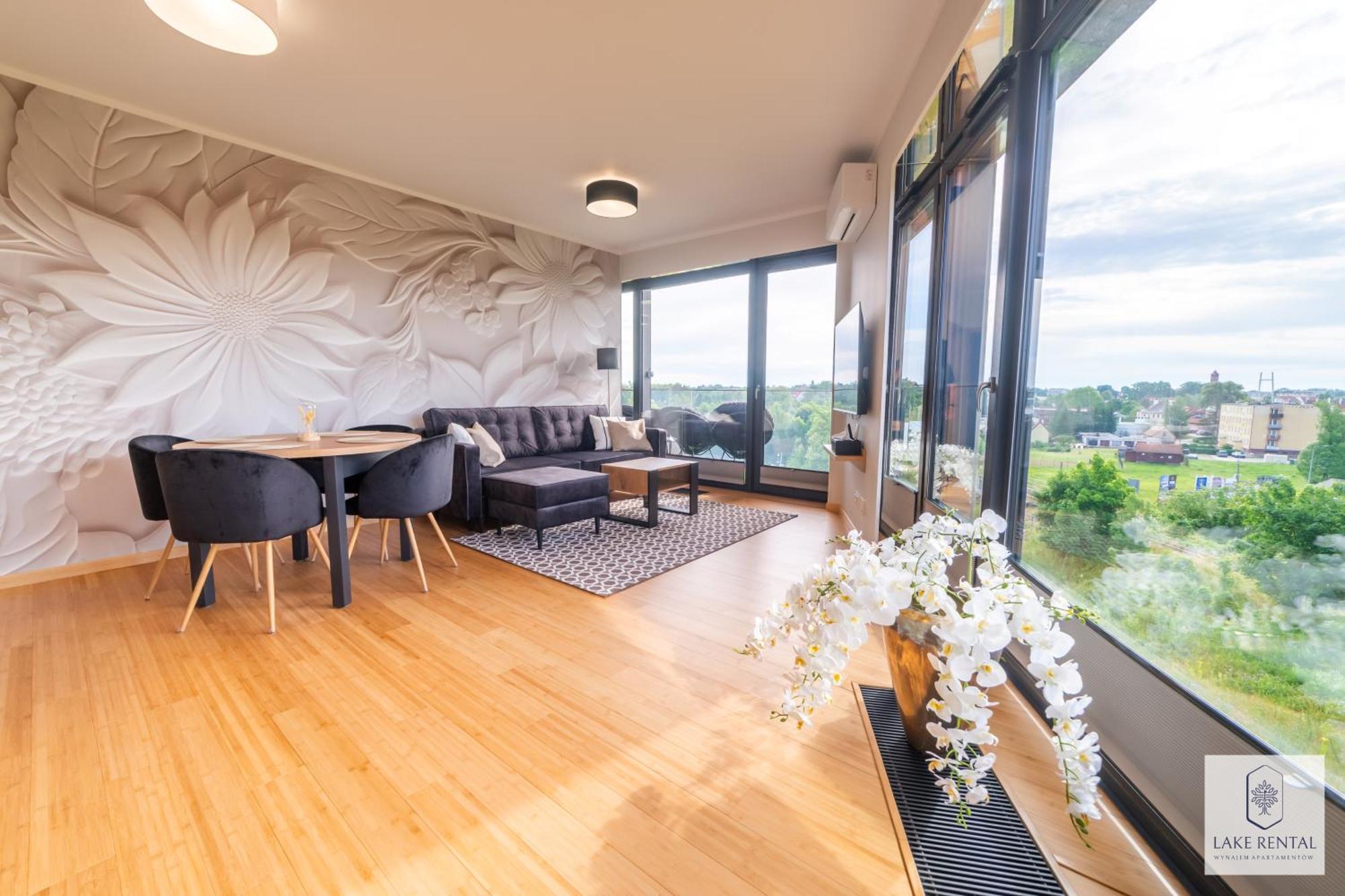 P R A T U M 46 Apartment
